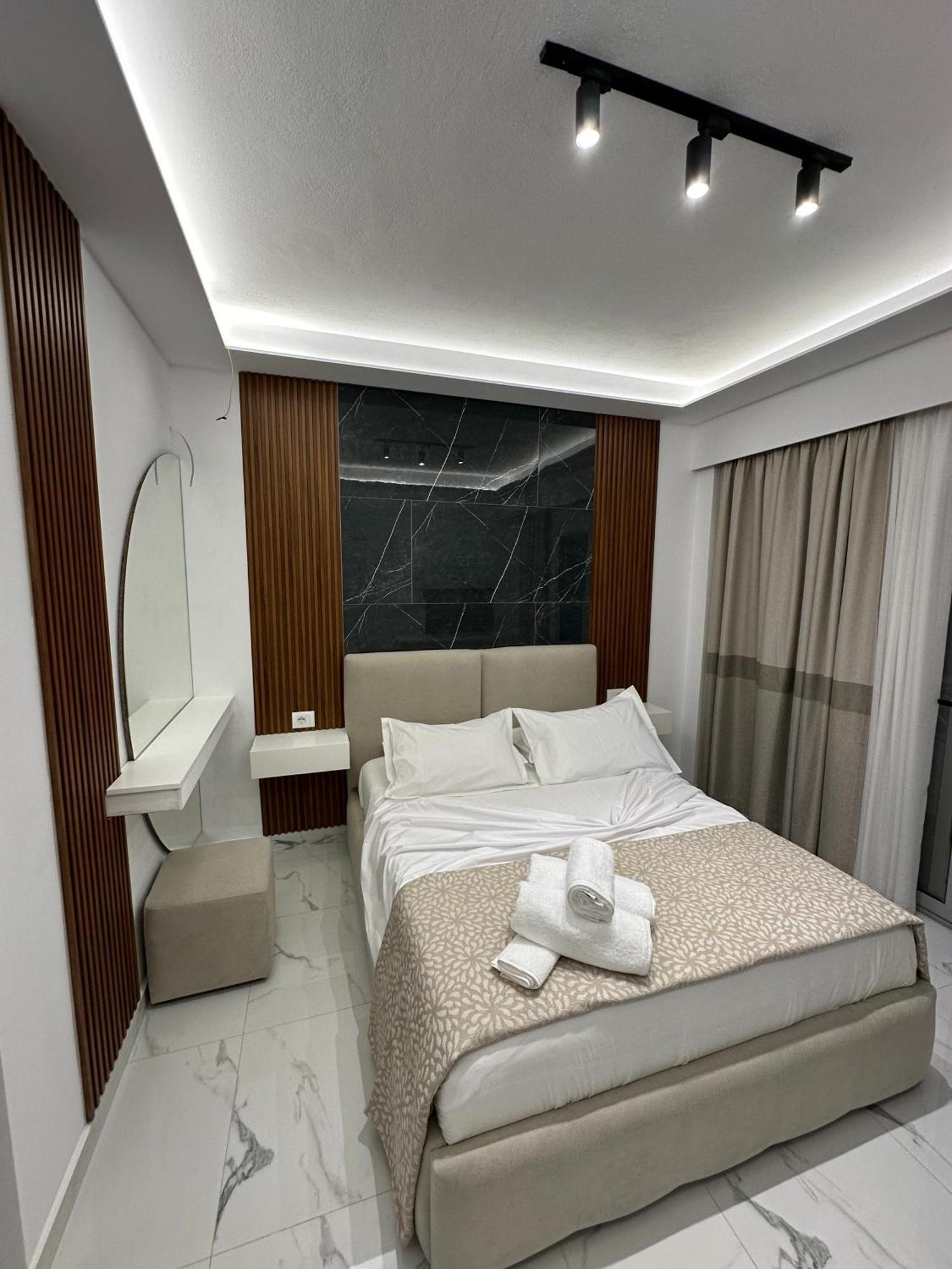 Hotel Elisabet Sarandë Exterior foto
